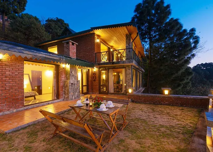 Stayvista At The Winter Line With Complimentary Breakfast Kasauli